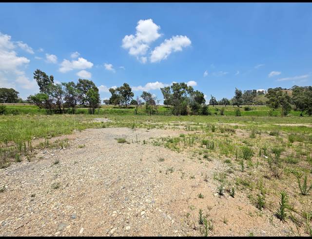 19,042M² VACANT LAND FOR SALE IN CITY DEEP